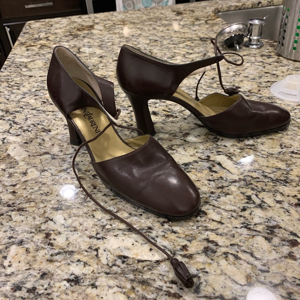 Vintage YSL Pumps